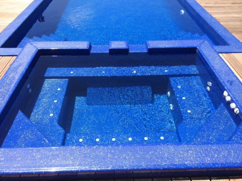 Jacuzzi d'extérieur, Aubagne, Lily Sun Piscine