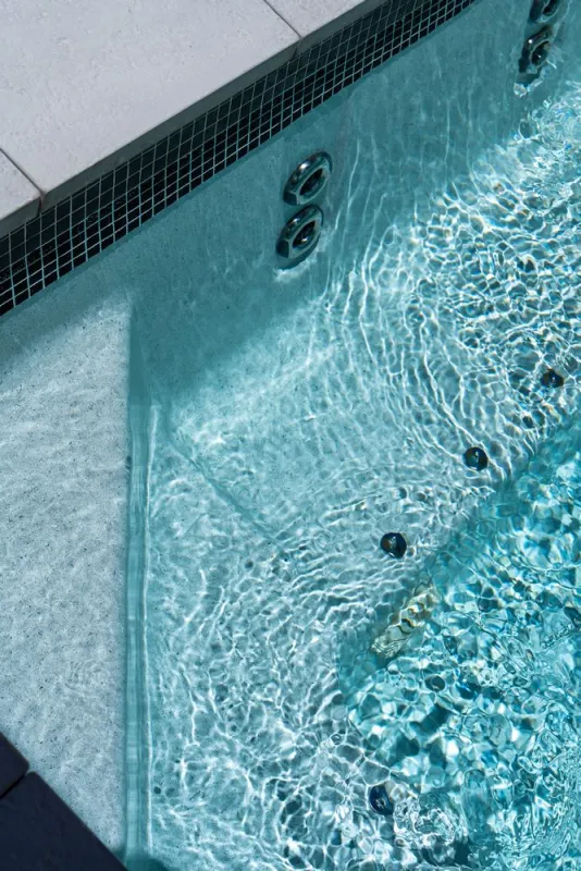 Jacuzzi d'extérieur, Aubagne, Lily Sun Piscine