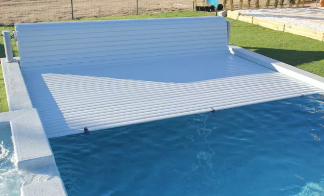 Volets roulants, Aubagne, Lily Sun Piscine