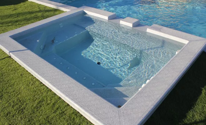 Jacuzzi d'extérieur, Aubagne, Lily Sun Piscine