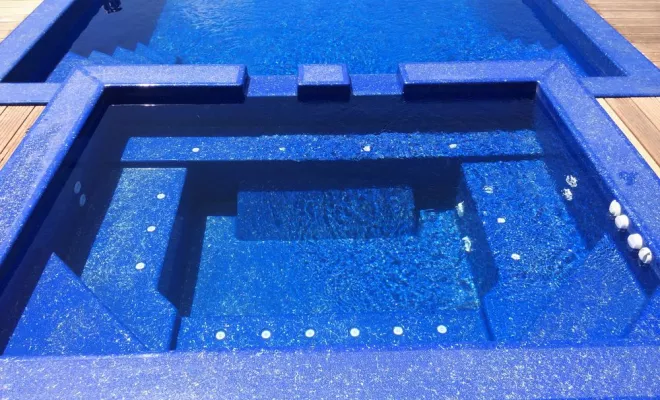 Jacuzzi d'extérieur, Aubagne, Lily Sun Piscine