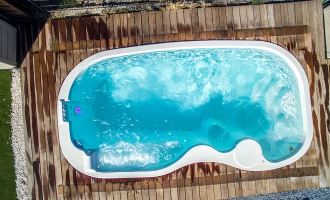 Jacuzzi d'extérieur, Aubagne, Lily Sun Piscine